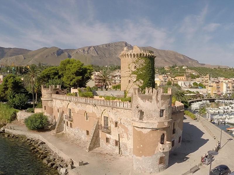Torre Vallelunga Trabia Luaran gambar